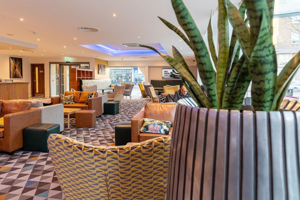 Ramada Encore Leicester City Centre 2