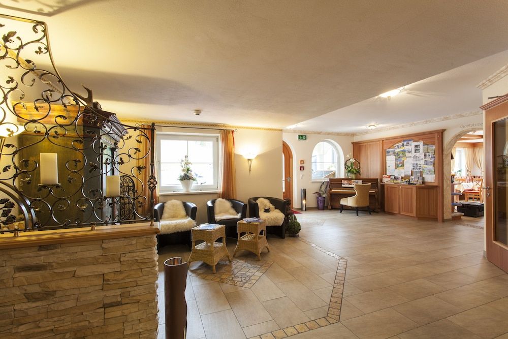 ALPENAPART Ladis - Premium Family Apartments 2
