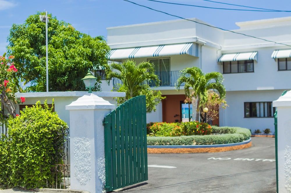 Seacrest Beach Hotel 1