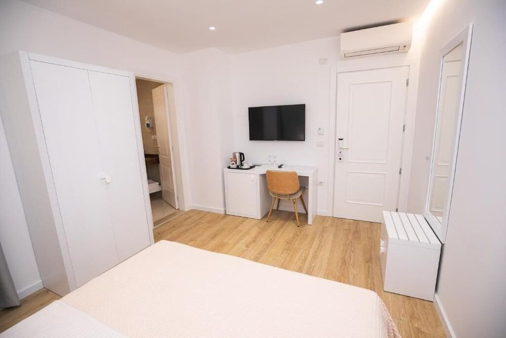 Hotel Elior 2
