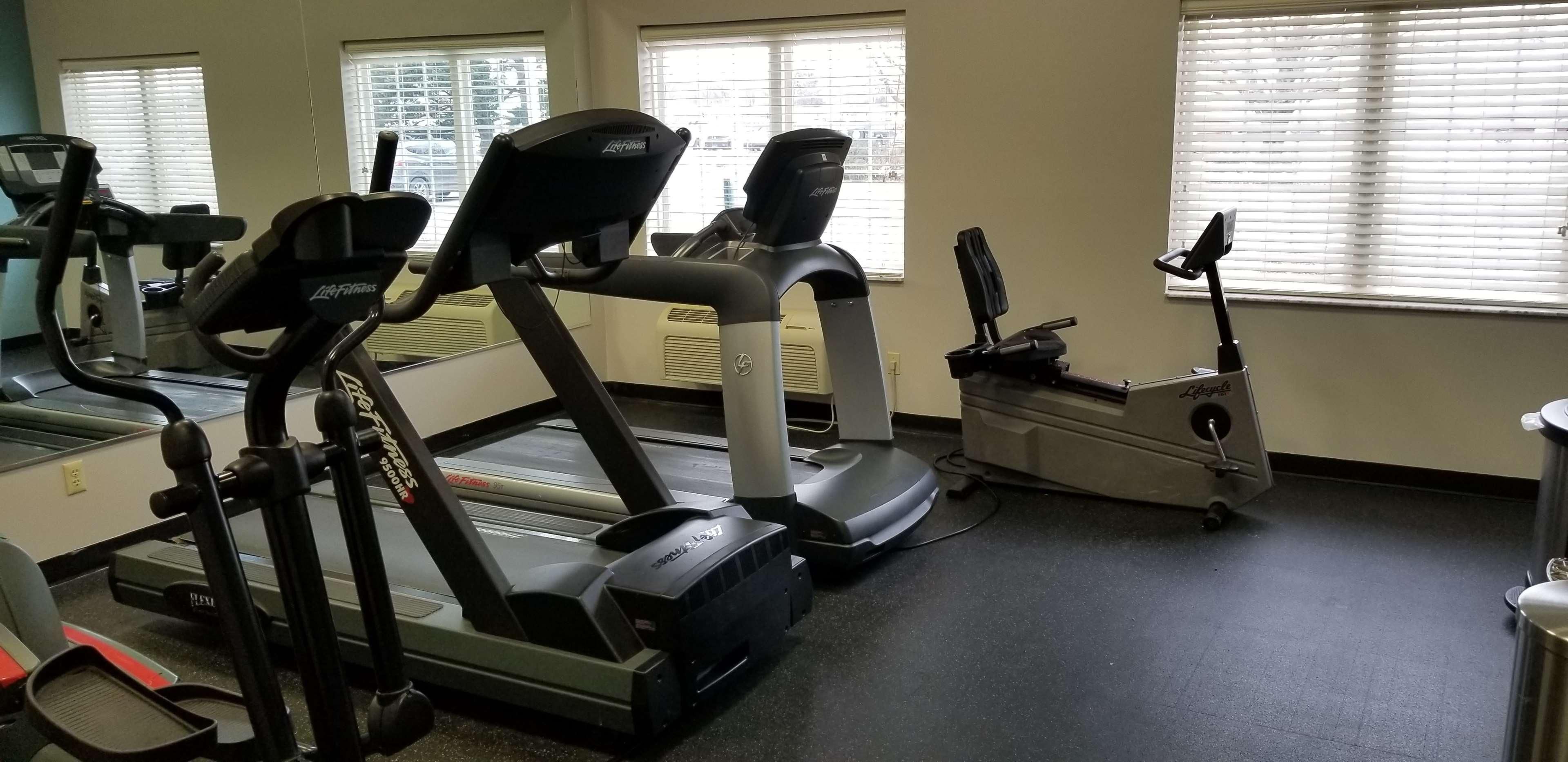 Portage Inn & Suites Kalamazoo 2