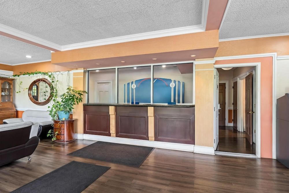 Americas Best Value Inn Richmond South 2
