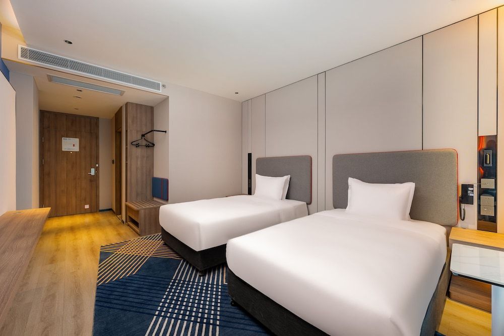 Holiday Inn Express Xi'an Guangyuntan by IHG 2