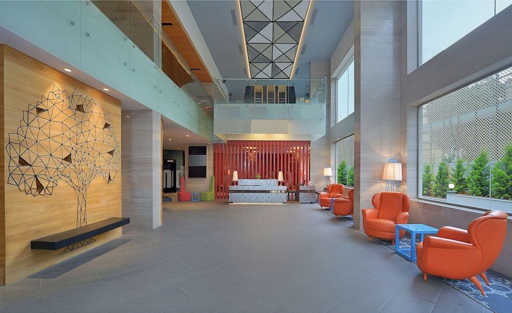 Radisson Bengaluru City Center 1