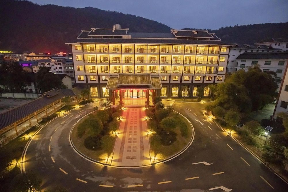 Best Western Plus Qingxinyuan Hotel Zhangjiajie 1