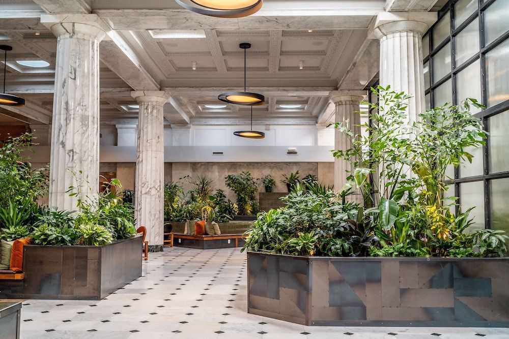Emery Hotel, Autograph Collection 1