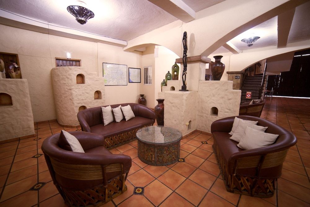 Hotel Hacienda del Sol 2