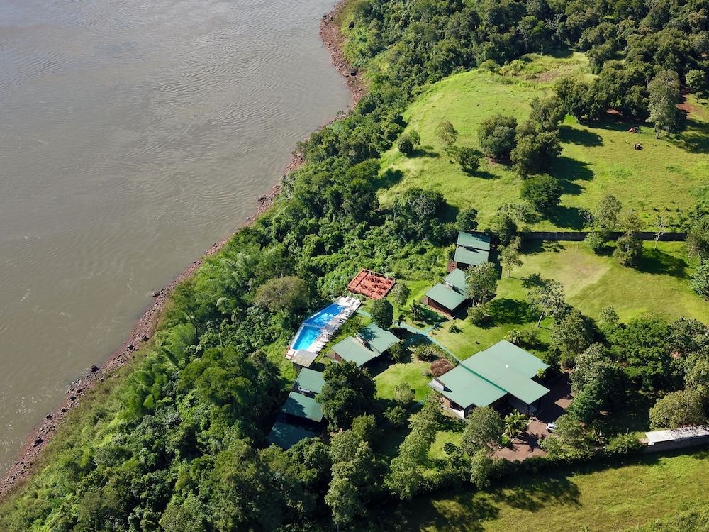 Tupa Lodge Selva y Rio 1