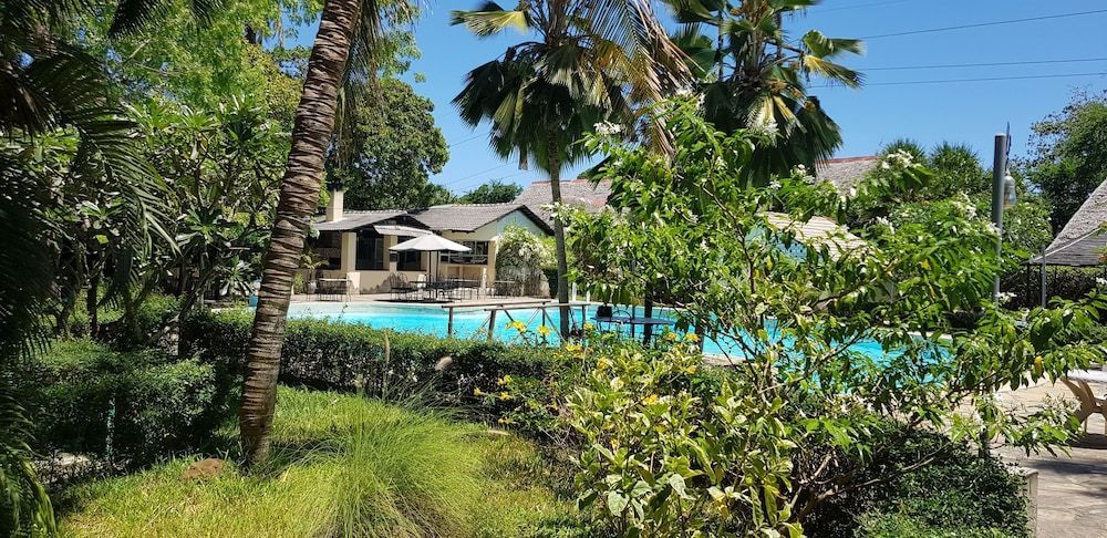 Makuti Villas Resort 1