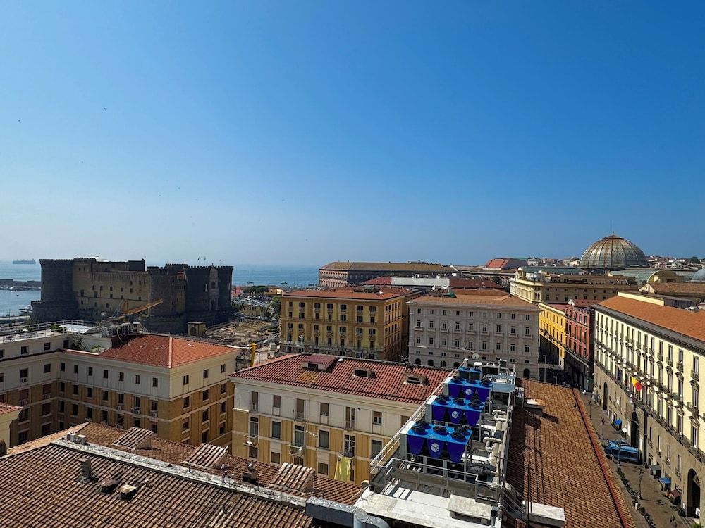 Napoli City Center - Appartamenti e Camere 1