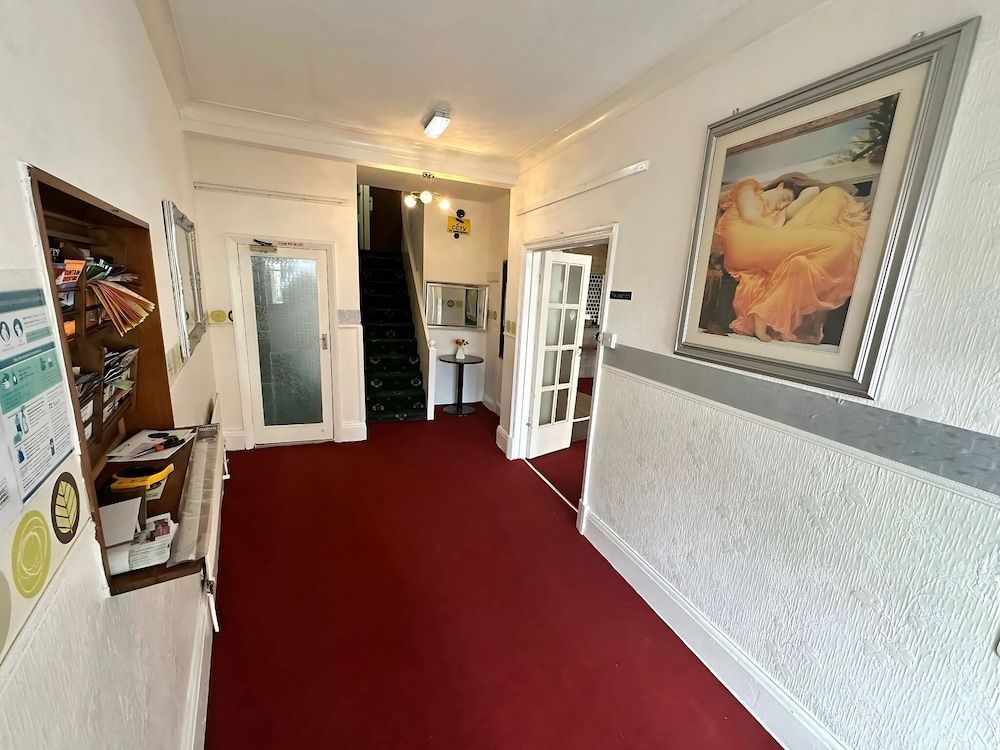 Granby Hotel 2