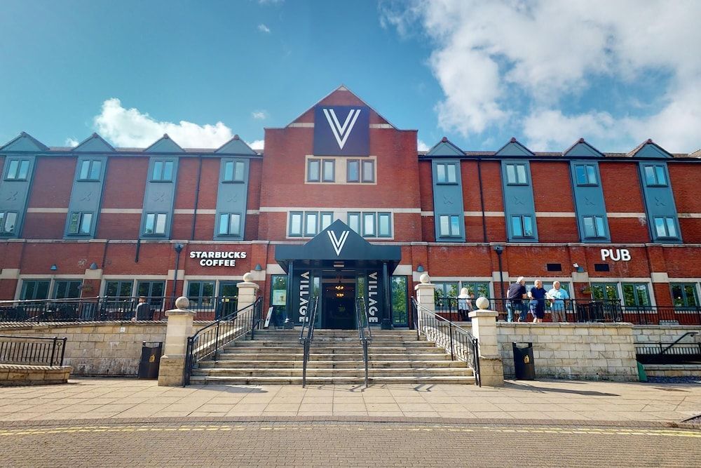 Village Hotel Cardiff 1