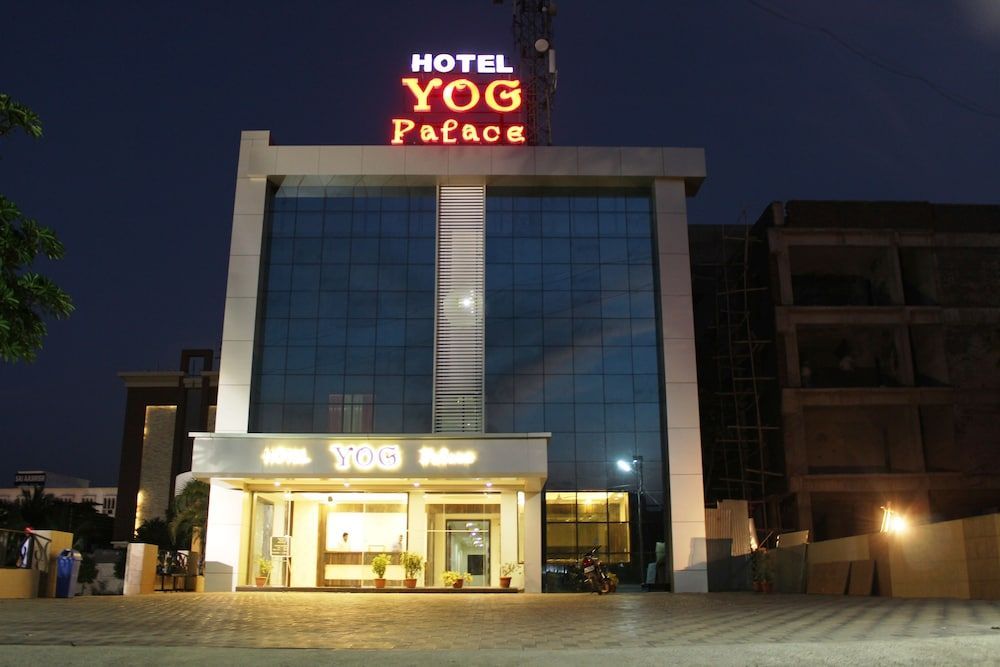 Hotel Yog Palace 1