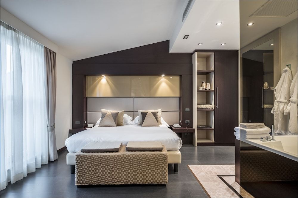 Winter Garden Hotel Bergamo Airport 2