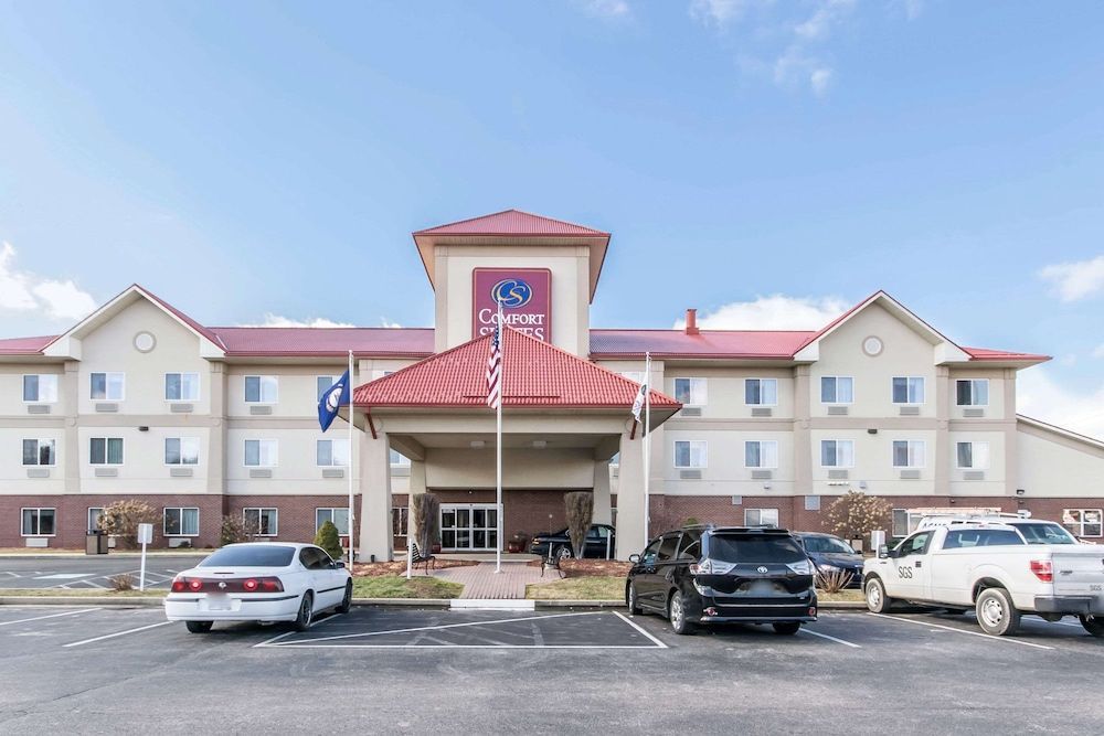 Comfort Suites Owensboro South 1