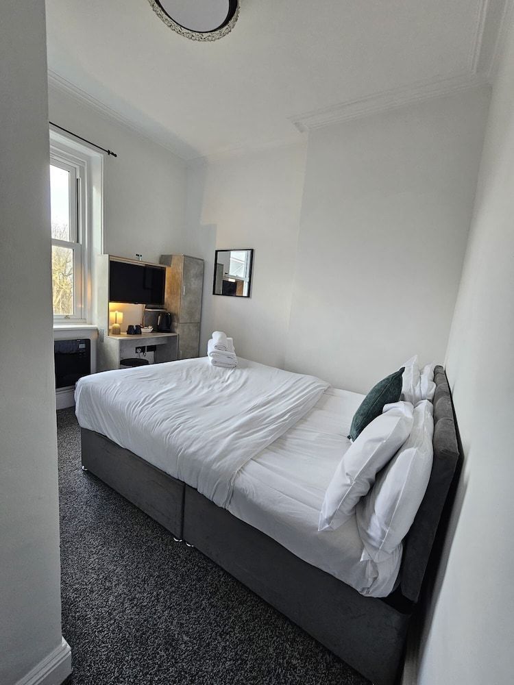 Edinburgh City Hotel 1