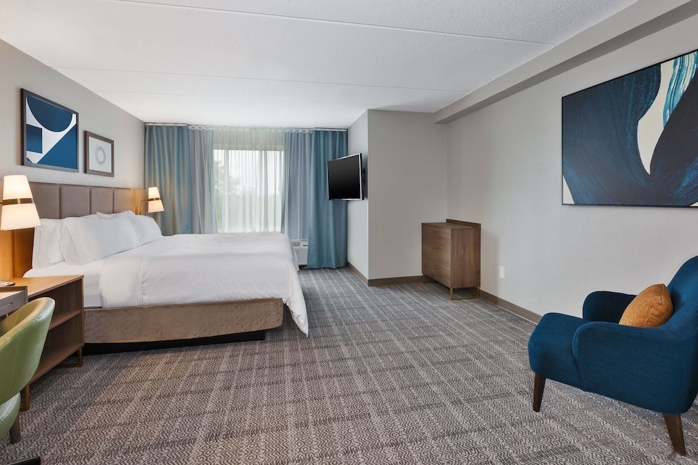 Staybridge Suites PITTSBURGH AIRPORT by IHG 2