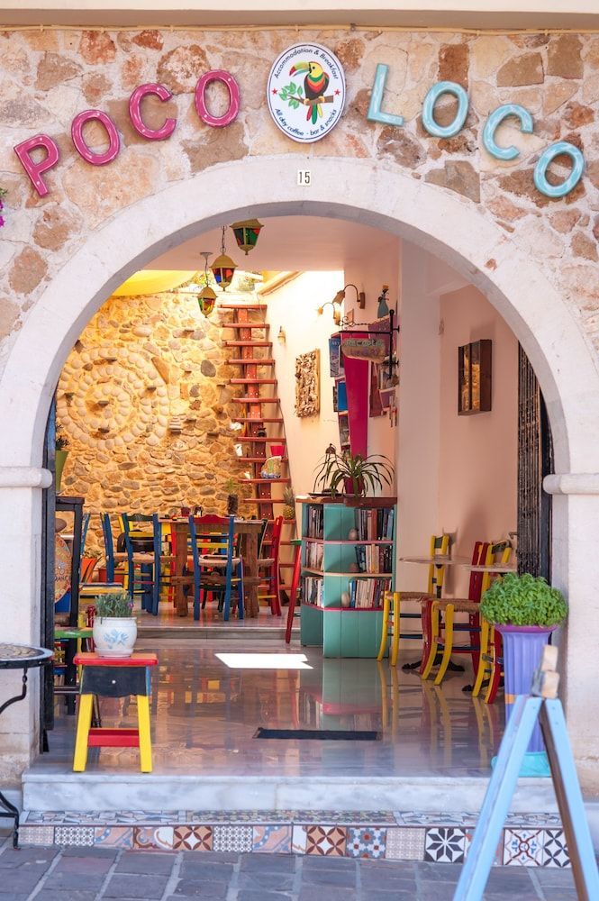 Poco Loco Bed & Breakfast 1