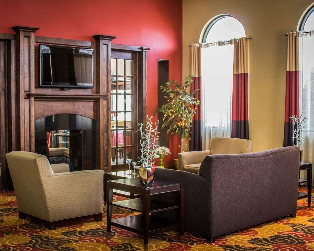 Quality Inn & Suites Port Huron 2