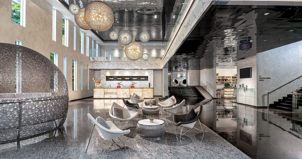 FM7 Resort Hotel - Jakarta Airport 1