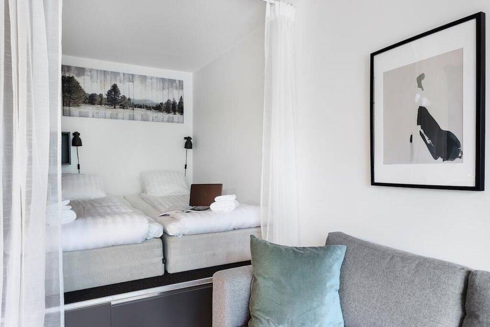 HOOM Home & Hotel Sollentuna, Sollentuna | Bästa erbjudanden ...