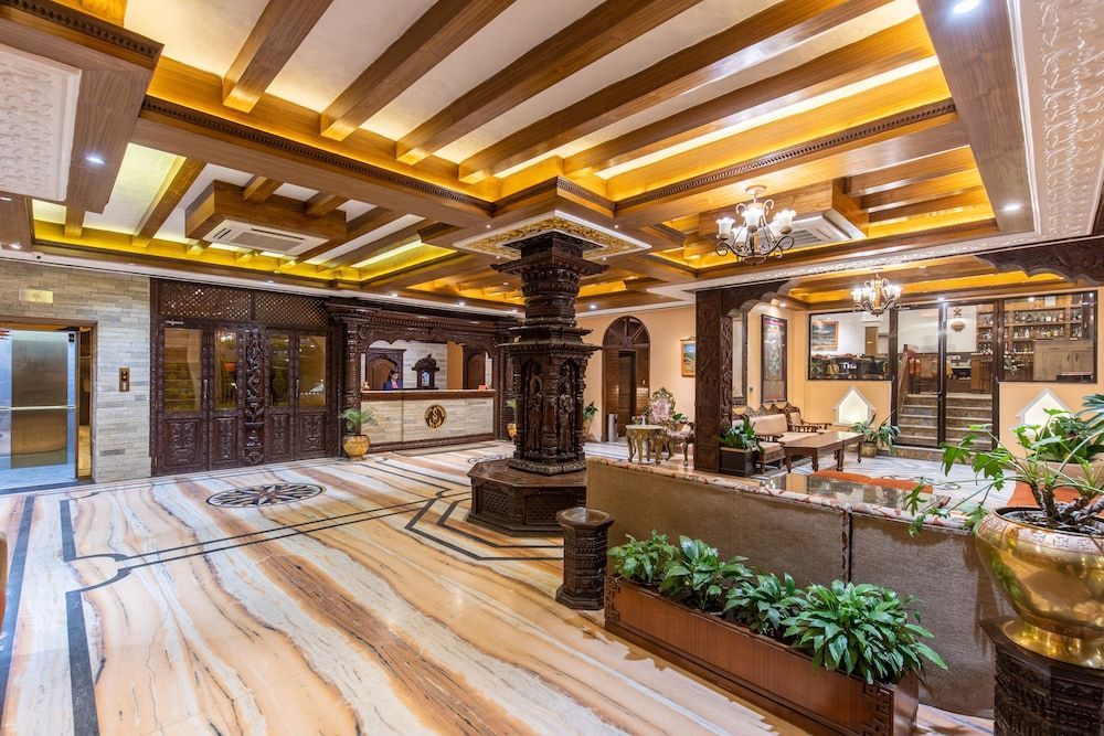 Hotel Manang 2