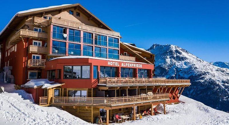Hotel Alpenfriede 1