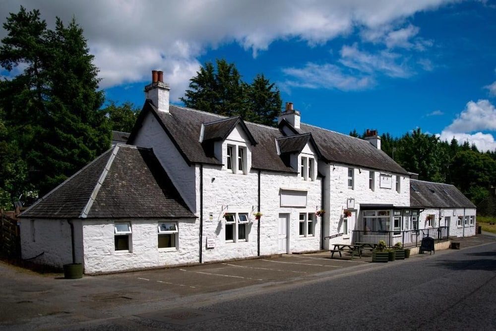 The Ballinluig Inn 1