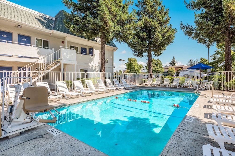 Motel 6-Rohnert Park, CA 1