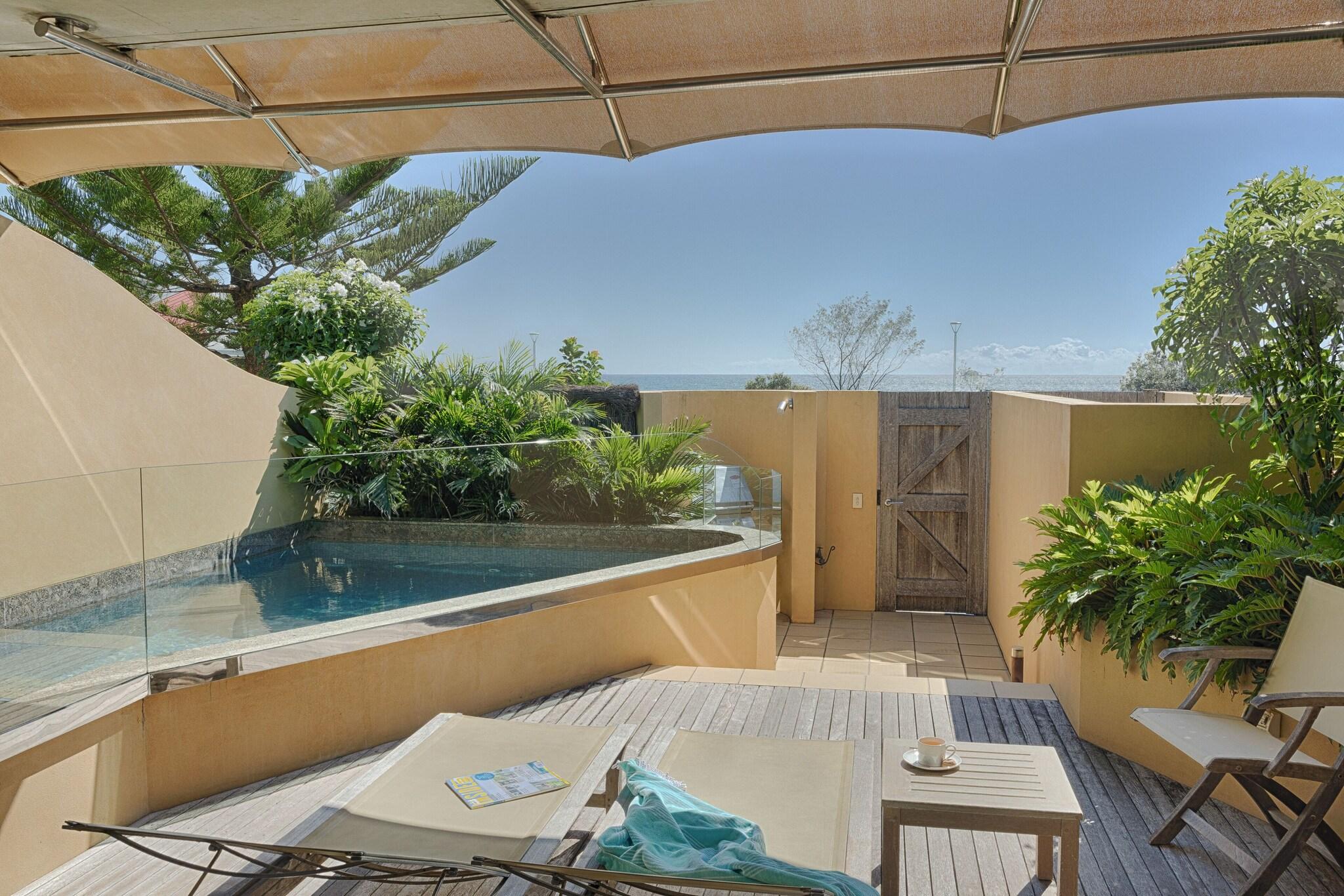 Beach Suites 2