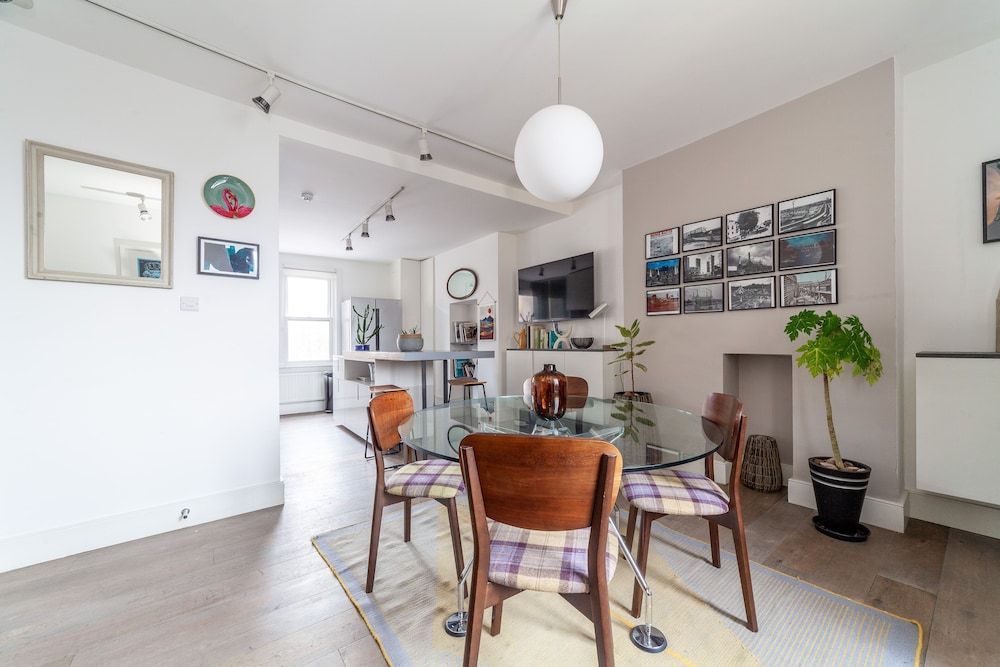 The Nine Elms Collection 1