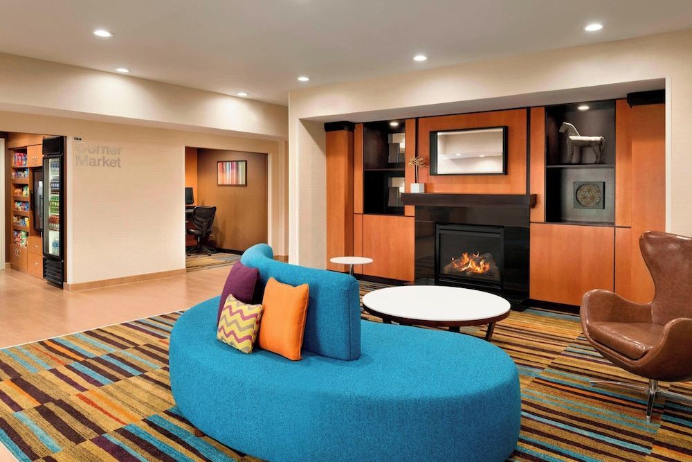 Fairfield Inn & Suites Hartford Manchester 1