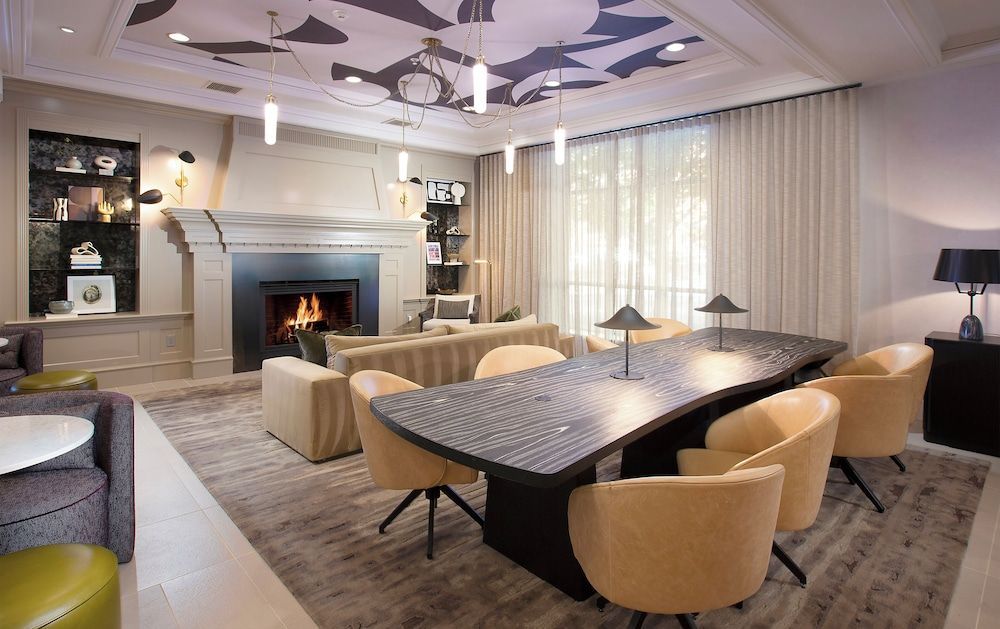 The Paramount Hotel 2
