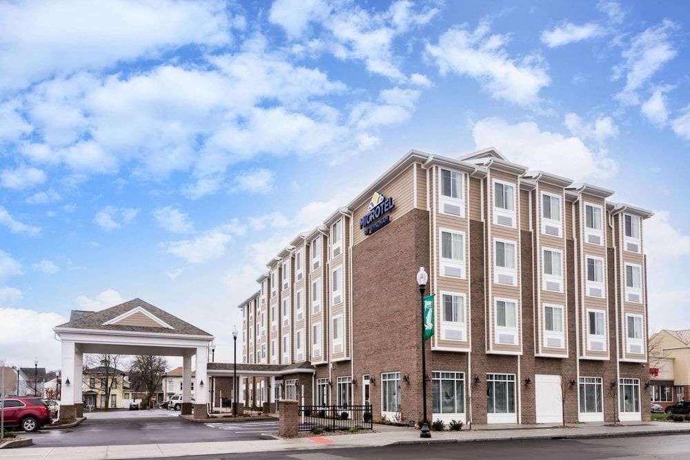 Microtel Inn & Suites by Wyndham - Penn Yan 1