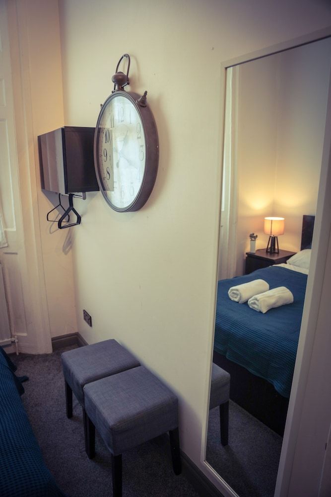 Warren st Apt 2