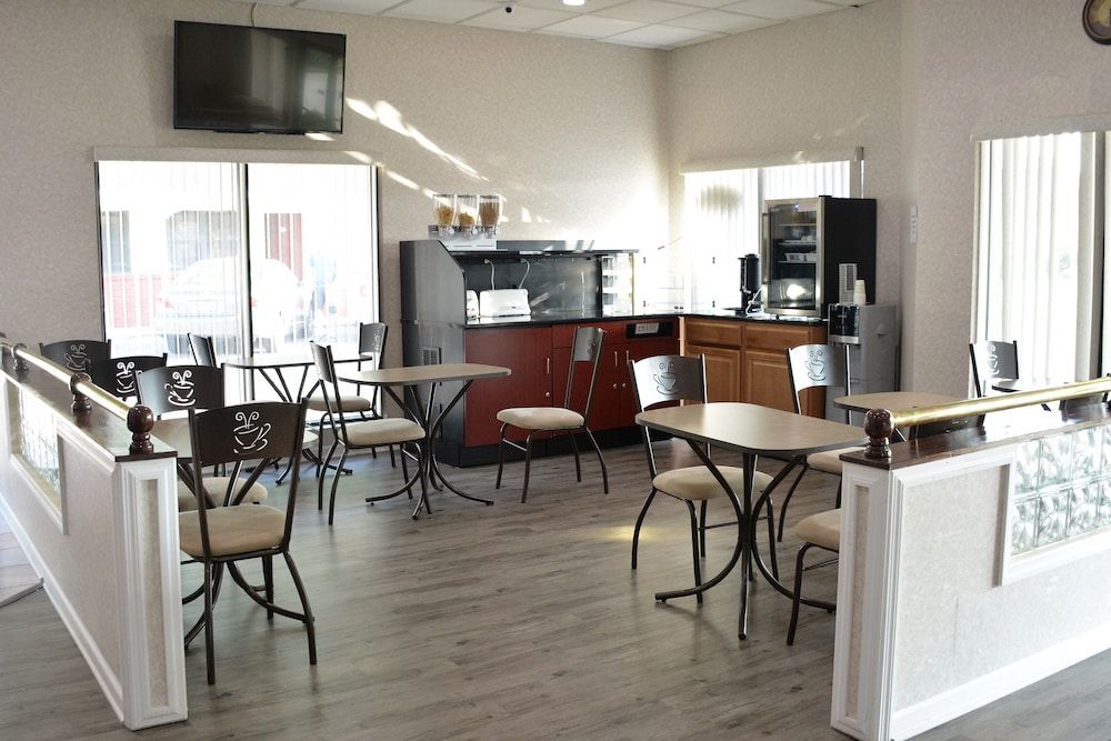 Atlantic Inn and Suites - Wall Township 2