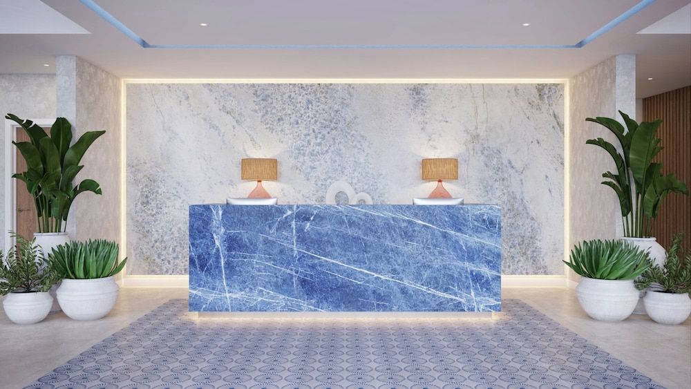 Hotel Indigo Torquay by IHG 2