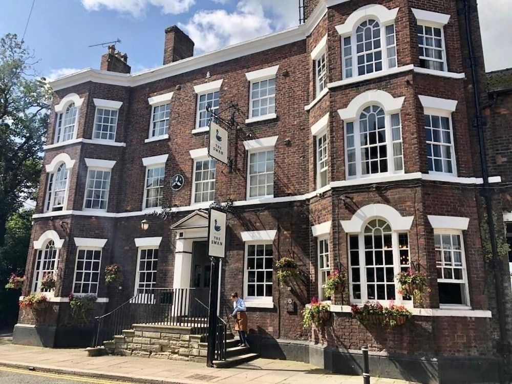 The Swan at Tarporley 1