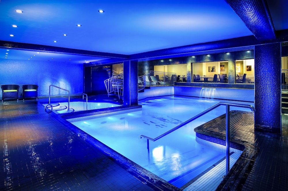 The Empire Hotel & Spa 1