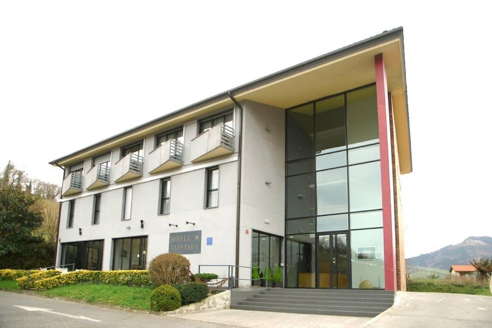 Hotel Txintxua 1