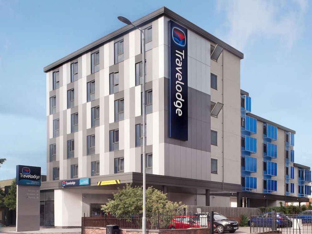 Travelodge Manchester Upper Brook Street 1