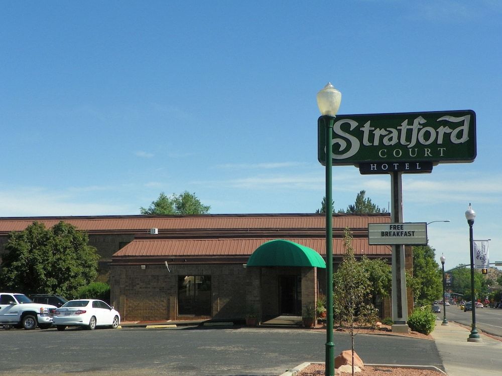 Stratford Court Hotel 1