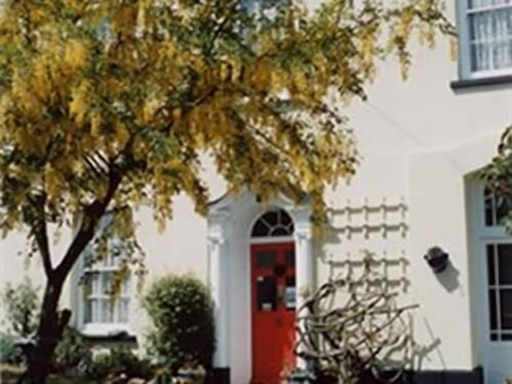 College Guest House 1