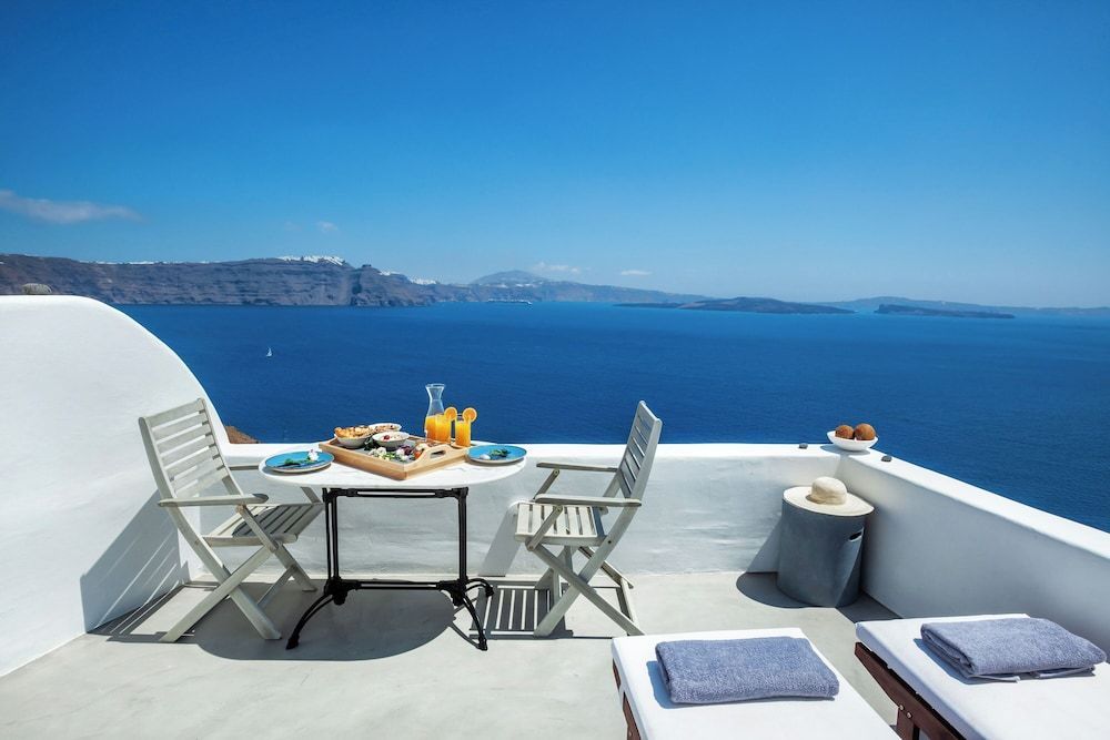 Diamond Luxury Suites Collection 1