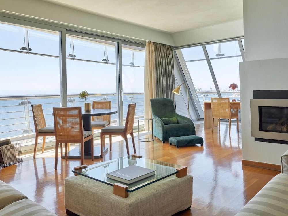 Daios Luxury Living 1