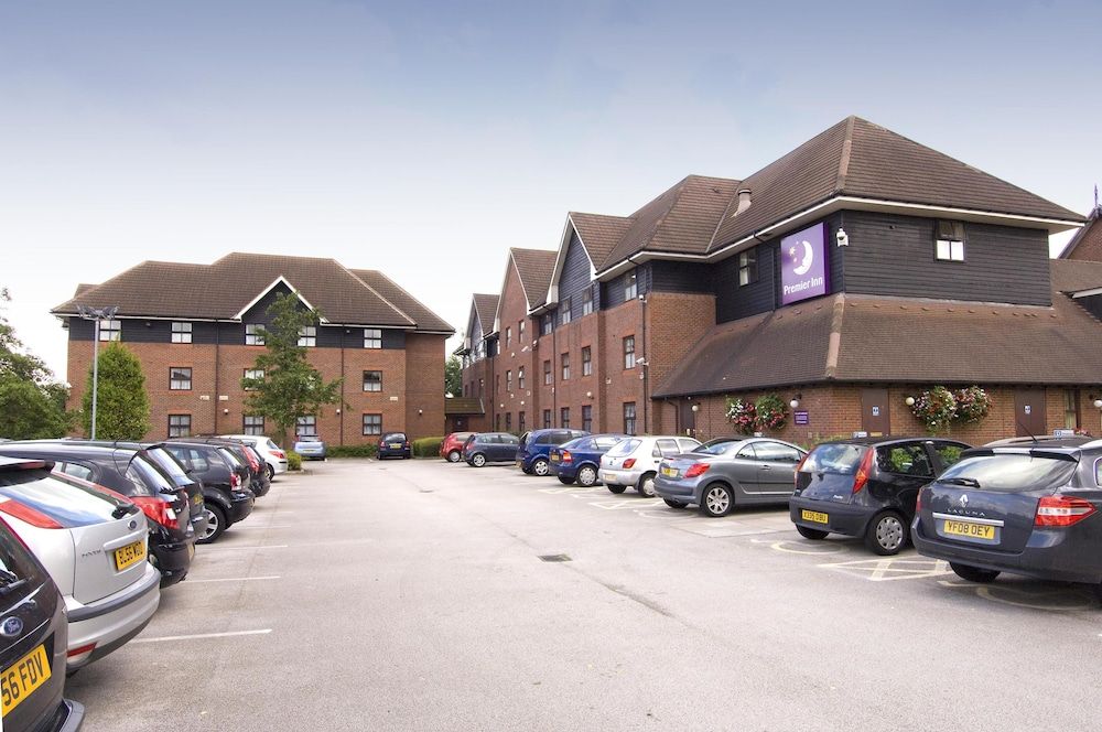 Premier Inn Nottingham West 1