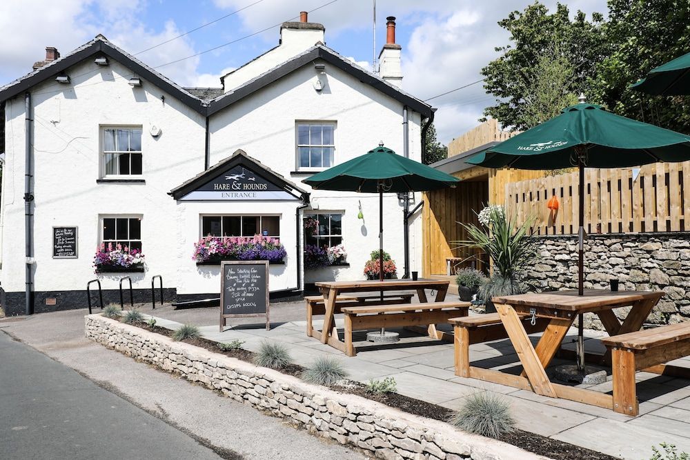 The Hare and Hounds, Levens 1