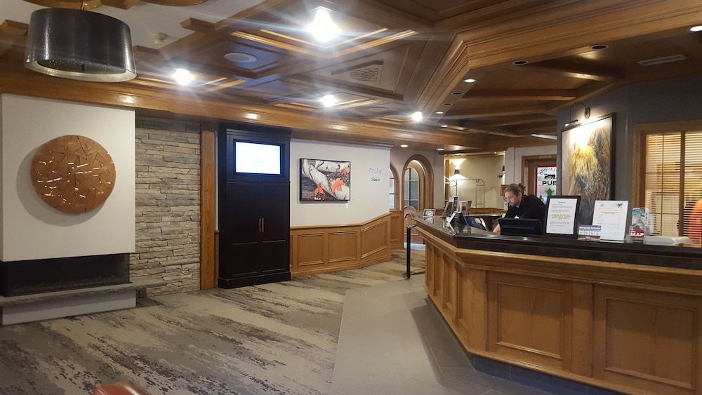 Whistler's Inn 2