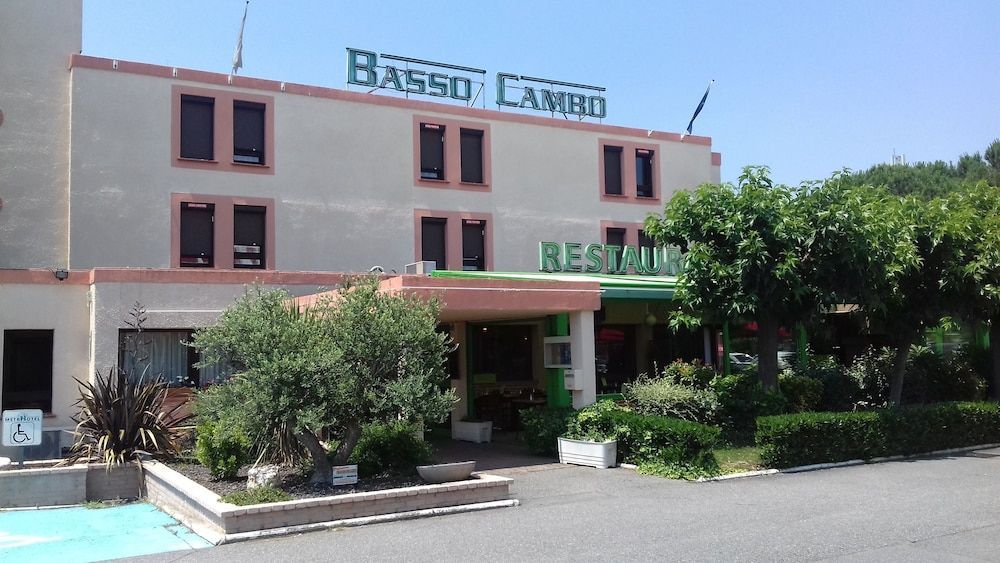 MetrHotel Basso Cambo 1