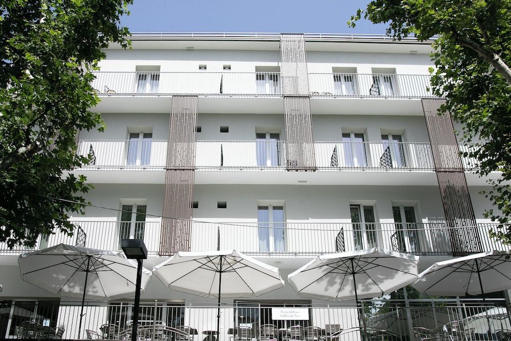 Hotel Hollywood 1